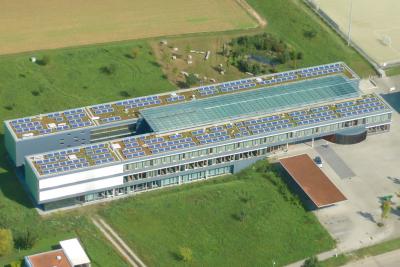 PV-Anlage auf dem Dach des Stromberggymnasiums